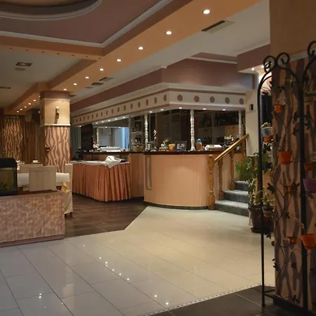 Artemis מלון דירות