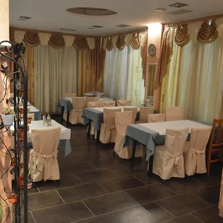 Artemis Appart hôtel 2*