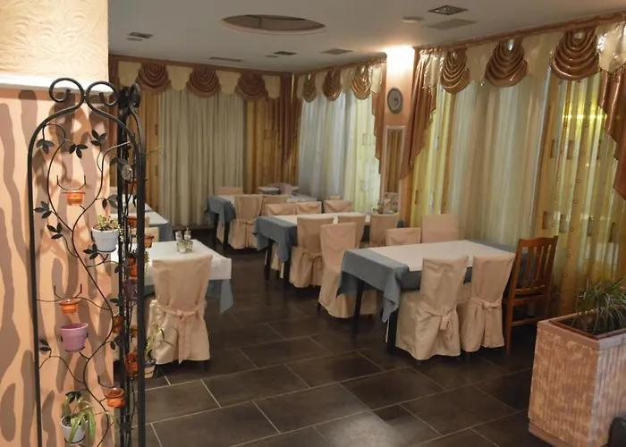 Artemis Aparthotel 2*